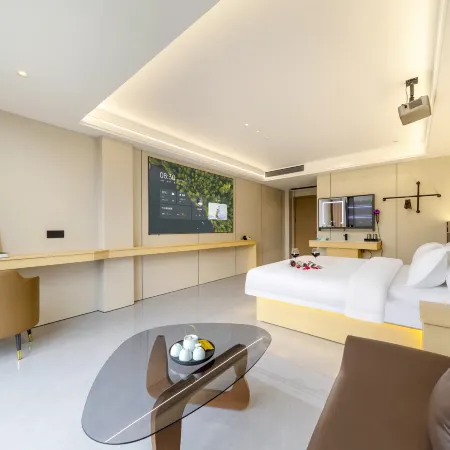 Fengshun Xian Smart Share Light Hotel