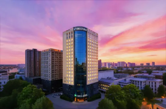 TOWO Shangpin Hotel (Xi'an Line 1 Kaiyuanmen Subway Station) Hoteles cerca de Xi'an Vocational and Technical College (Southeast to Fenghui Community， Xibian Company)