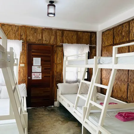 Camp Saint John Hotel La Union