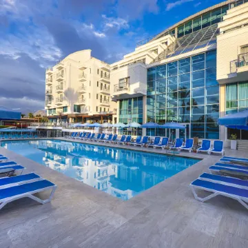 Sealife Family Resort Hotel