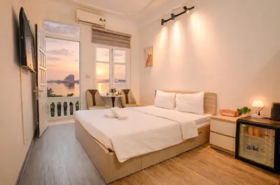 西湖陽光景觀陽台民宿