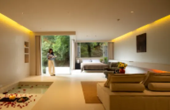 山野拾間·野奢天然溫泉民宿（昆明陽宗海度假區店）