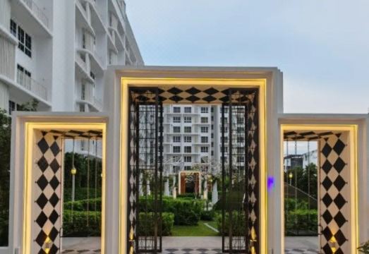 수영장 및 부대시설