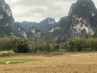 明仕山前月下民宿