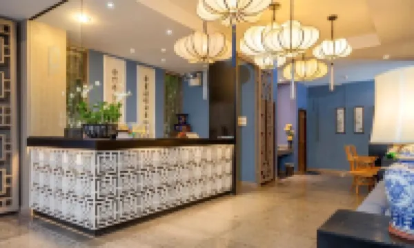 iCheck inn Phuket Town