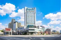 Yilong Haiya Hotel (Xu Changpang Donglai Times Square Caowei Ancient City Branch） - بار