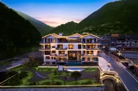 Dingshang Xianju | A Modern Wabi-Sabi-Inspired Guesthouse