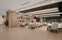 Ramada Plaza by Wyndham Shenzhen North - breakfast