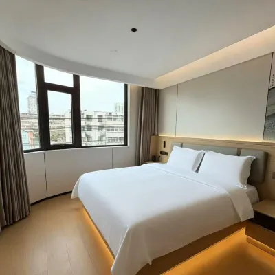 Yihe Hotel (Pengcheng Square Xuyi Affiliated Hospital Subway Station Branch) Các khách sạn gần Núi Lạc Đà