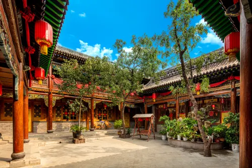 Qiwu • Phoenix Perch • Chinese Elegant Courtyard Boutique Stay (Pingyao Ancient City Scenic Area)