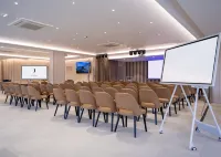 Best Western Plus le Fairway Hotel  Spa Golf DArras - parking
