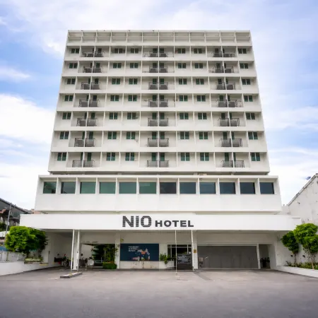Nio Hotel Отели рядом с достопримечательностью «Башня Комтар»