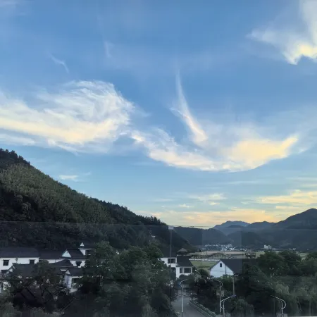 Tonglu Jixu · Scenic Terrace View Boutique Stay