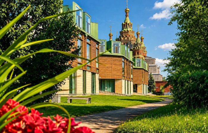 New Peterhof Hotel