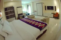 Hotel Puri Indah & Convention