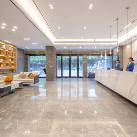 Unitour Hotel (Beihai Hepu High-speed Rail Station Passenger Transport Center)