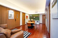 Novhalia Homestay near Jogja Expo Center RedPartner - Bintang 2