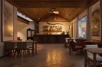 Anshun Jiubao·Yi Guesthouse (Anshun Ancient City Historical Culture District Store) - bar