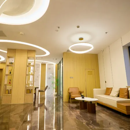 Linqu Ruyi Grand Hotel