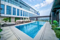 Ankang Gaoxin Days Wyndham Hotel - Pool