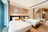 bluestay · Dive Hotel - Family