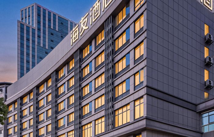 Hi Inn Guiyang Guanshanhu Park West Lincheng Road Metro Station