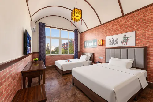 Shenzhou Qipan Hotel (Luohe Heshangjie Ancient Town) - เปิดใหม่