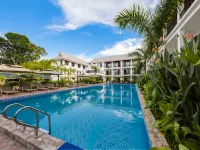 NAMKHAN SCENIC HOTEL (Free pick-up by pre-booking | Shuttle to Night Market & Royal Palace) Hotels near Chomphet