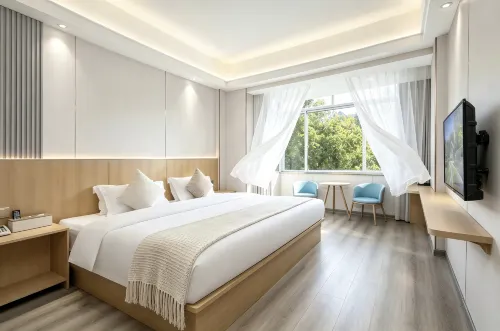YUN BO LIGHT LUXURY HOTEL - Gym
