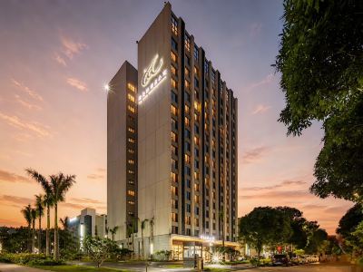 XinAoLin Hotel(Zhuhai Tangjiawan Station)