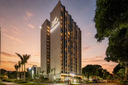 XinAoLin Hotel(Zhuhai Tangjiawan Station) - Bjergudsigt