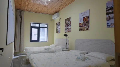 Light Luxury Banshan Wenquan Homestay (Yanji Wanda) - parcheggio