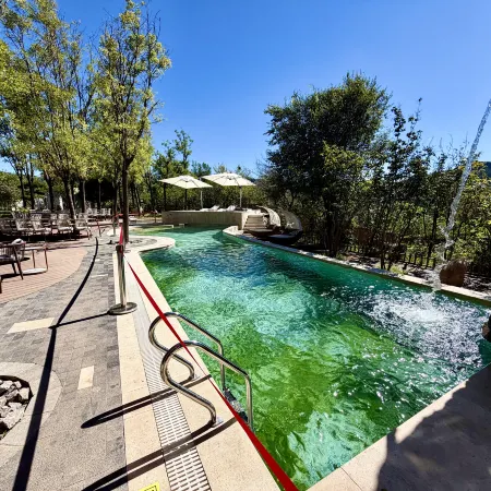 Hongshi Chinese Inn Homestay