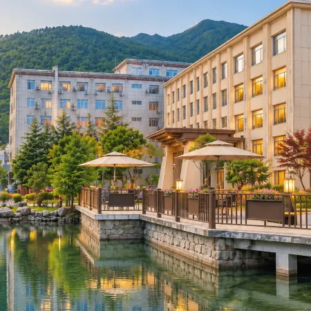Gongbu Holiday Hotel (Nyingchi Municipal Government Gongbu Yinxiang Branch)