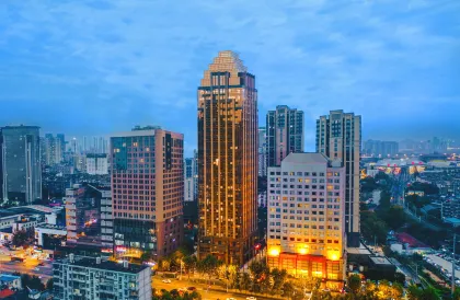 Fengyan Select Hotel (Wuhan Yellow Crane Tower Park Branch)