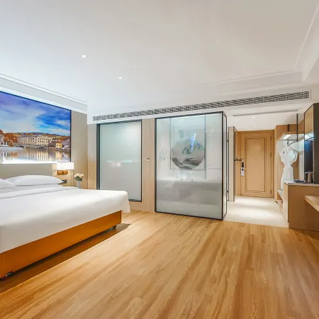 Vienna Hotel (Mengcheng Jinggong Plaza Store)