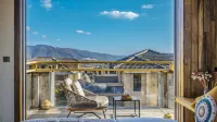 Xiting Wuyu Hot Spring Hostel Отели в г. Тенчун