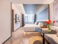 Yinchuan Drum Tower Yuhuangge North Street Atour Hotel Hotels near Nanmen Tower