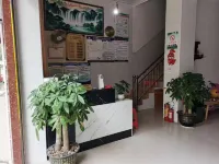 Tianhong Hotel Hotels in Longlin