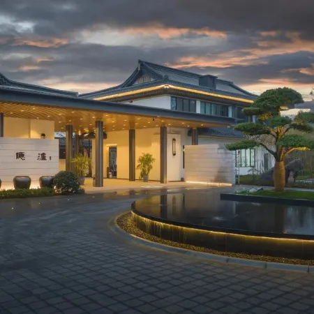 Longhushan YinLu Homestay