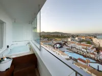 The Unexpected Ibiza Hotel - Ushuaïa Club entrance included Hotéis em Ibiza