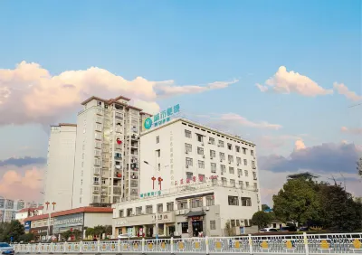 City Comfort Inn Hotel (Yingtan Yujiang Railway Station) Hotels near Yujiang Gymnasium (East Gate)