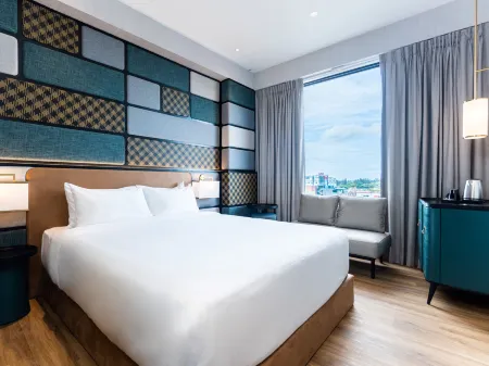 Mercure Miri City Centre Отели рядом с достопримечательностью «Коко Кабана»