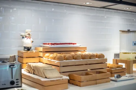 Echarm Hotel Отели рядом с достопримечательностью «Nanning Wuxiang Xinqu Zongbu Base Leisure Park»