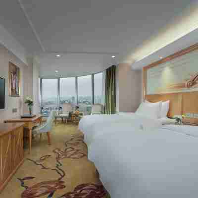 維也納智好酒店(連州大廈店) Rooms