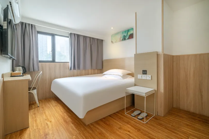 Yunfu Guest House