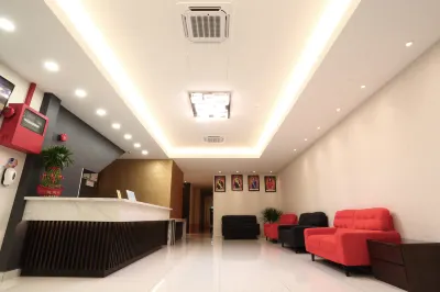 Yee Hotel Permas Jaya Hôtels à proximité de : Perumahan Kastam Pasir Gudang