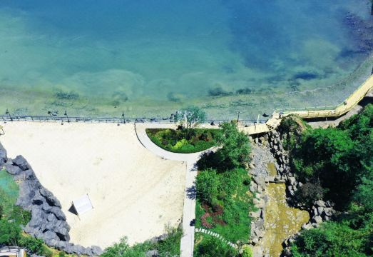 레바나 리조트 객실