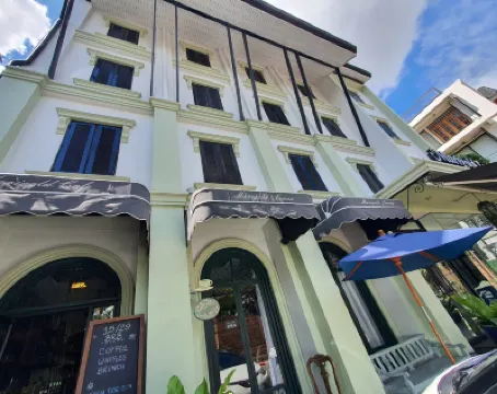 Marigold Lanna Hotels near Buak Hard Public Park