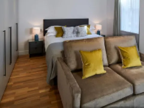 Cheval Harrington Court at South Kensington